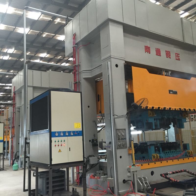 油冷機(jī)的制冷控制技術(shù)，你選對(duì)了機(jī)型嗎？
